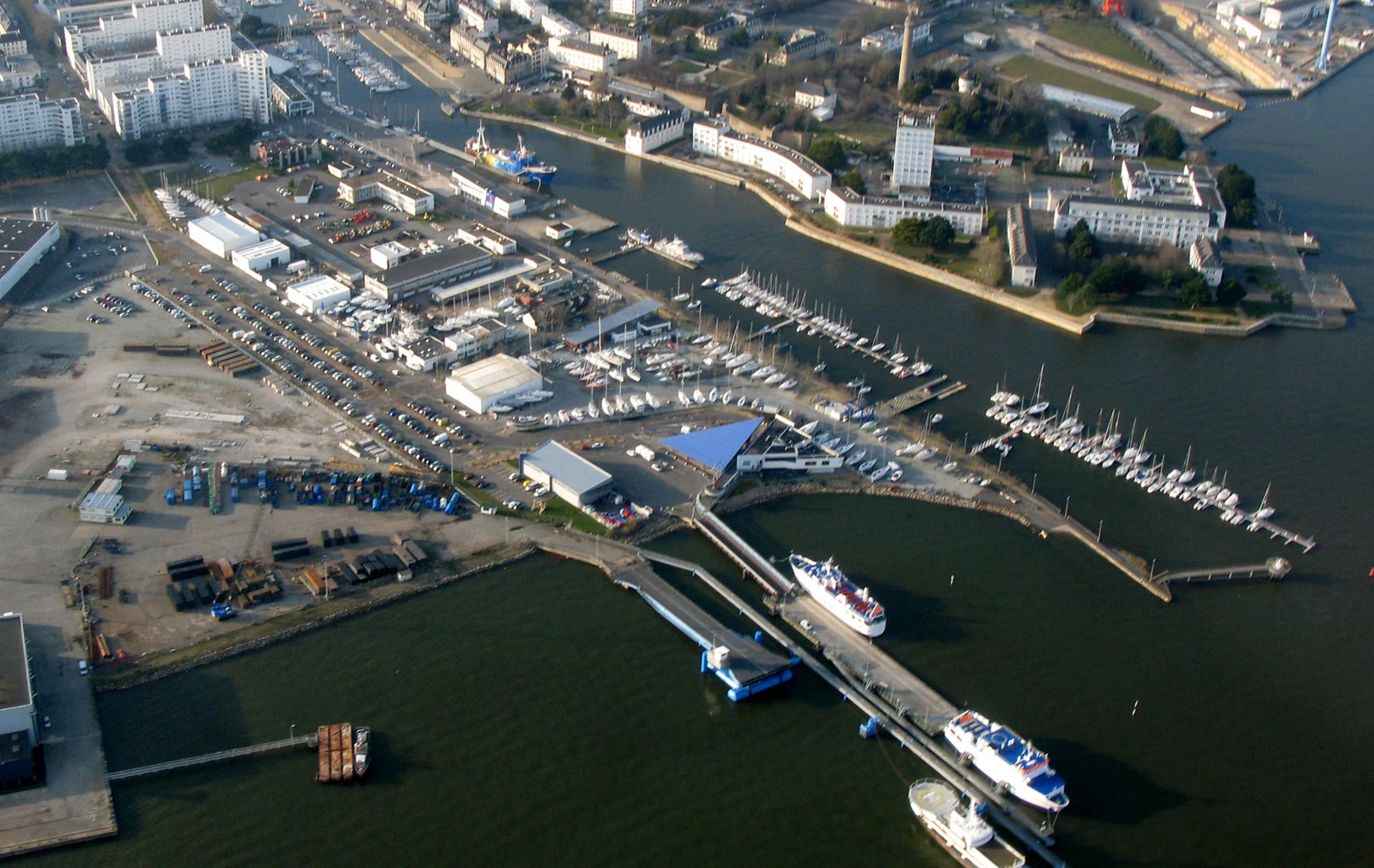 2010-03-03-007-Lorient-Estacade.webp