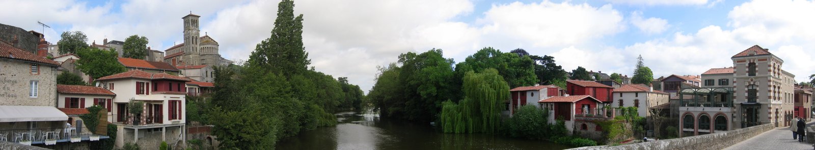 Clisson La Maine Tanneries rive droite Eglise rive gauche